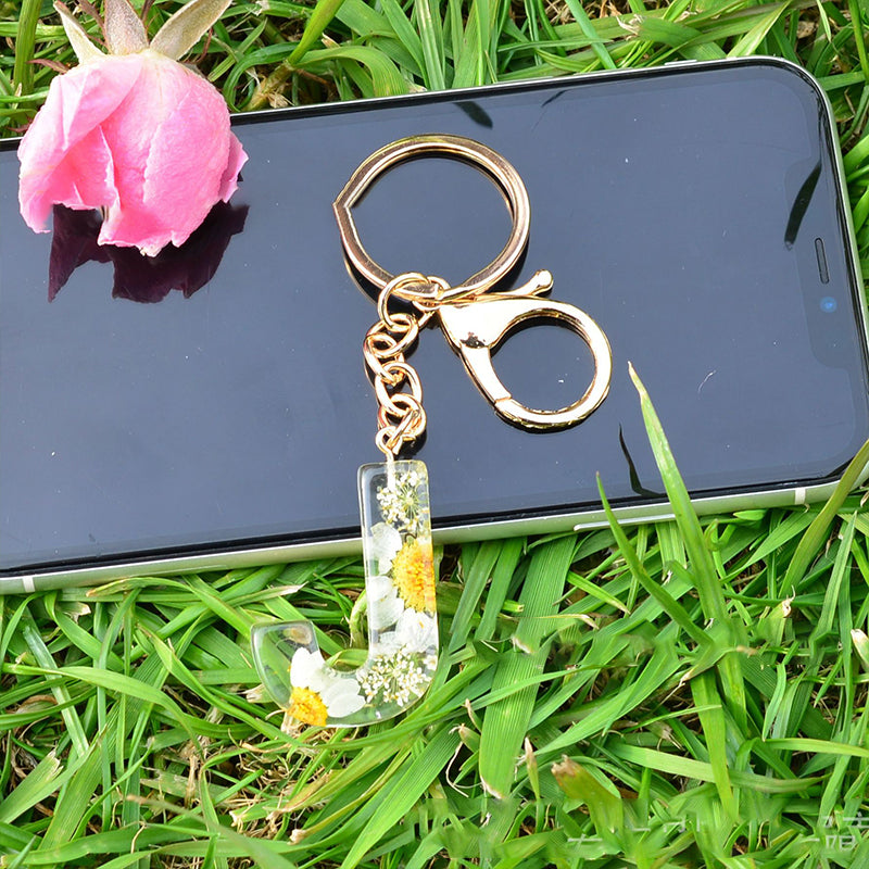 Crystal Epoxy Daisy Alphabet Keychain