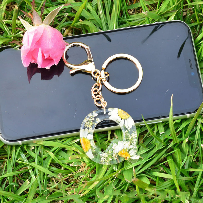 Crystal Epoxy Daisy Alphabet Keychain